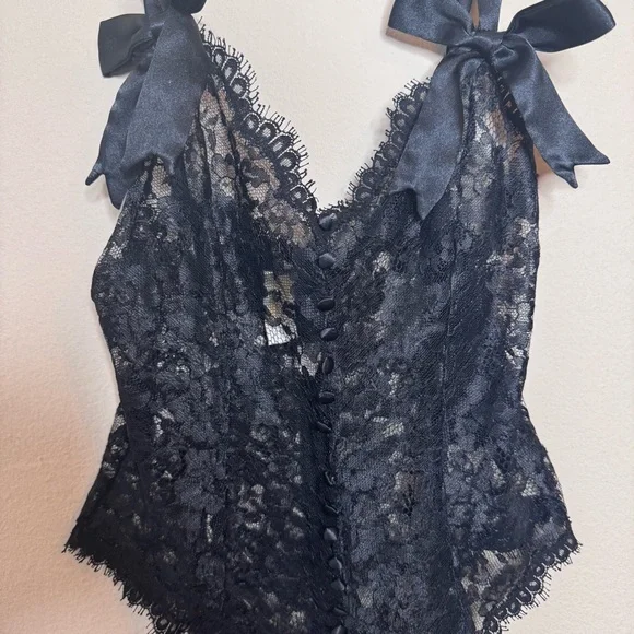 Vintage Victoria’s Secret Gold Label Lace Lingerie Teddy Romper - Picture 5 of 14